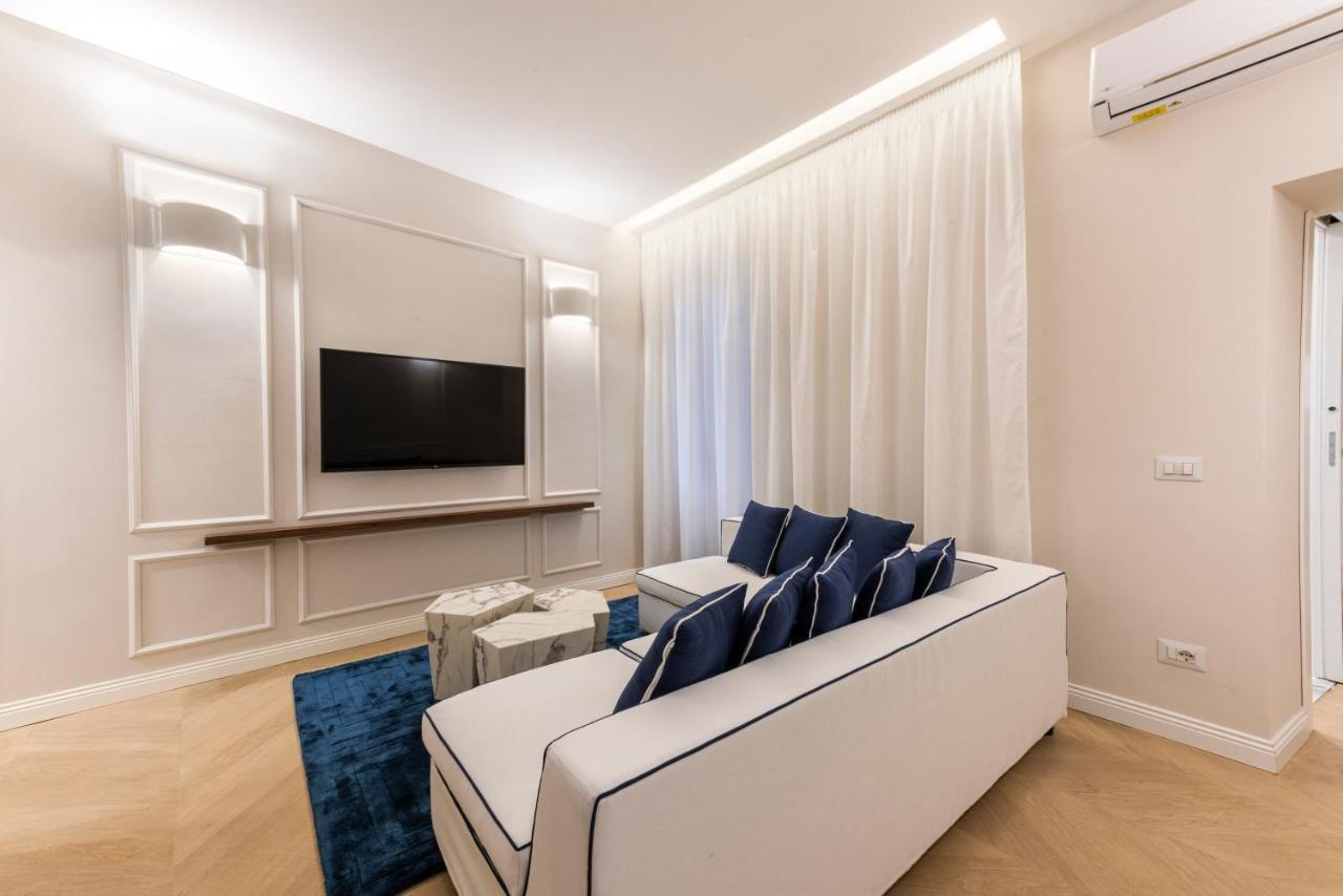 Blue Santa Croce By Mmega Apartment Florence